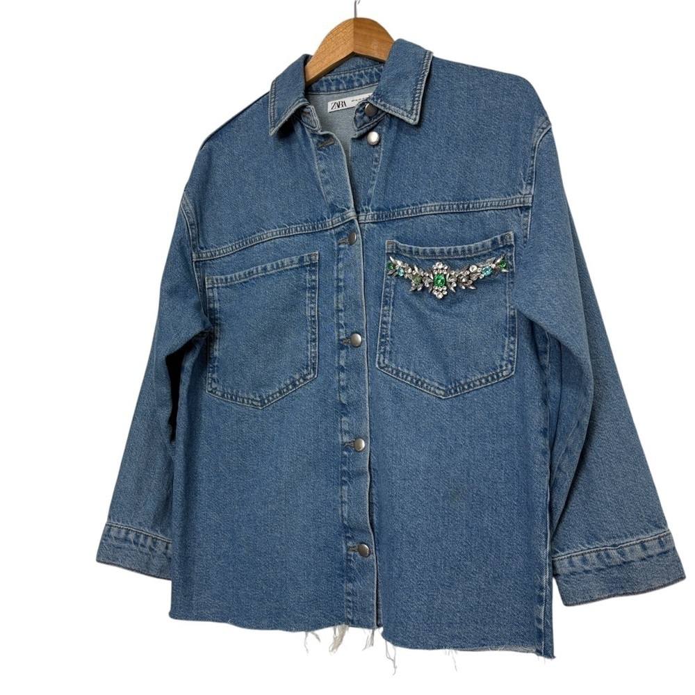 Zara Jean Jacket Rhinestones Raw Hem Streetwear Size Small Feminine Chic - Picture 14 of 15